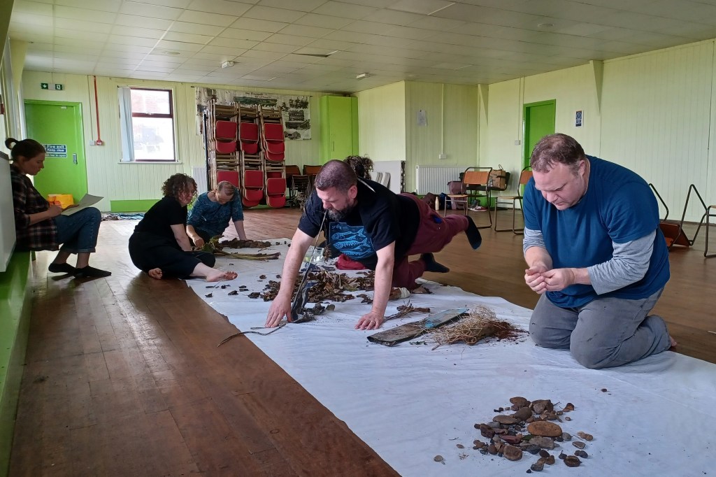 Play Us A River – Subtle Spring&nbsp;Edition